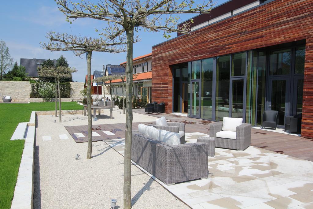 Hotellerie&Spa "Einfach Schon" Dresda Esterno foto