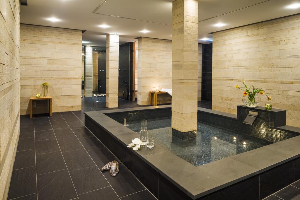 Hotellerie&Spa "Einfach Schon" Dresda Esterno foto
